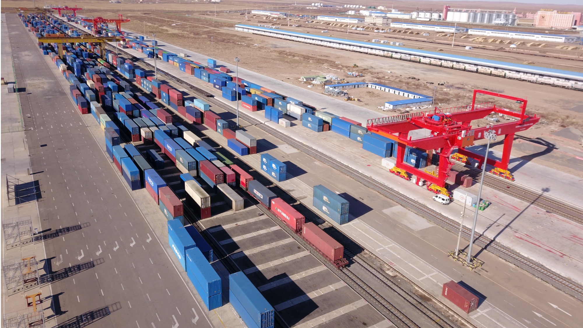 滿洲里鐵路口岸首季進出口運量開門紅，技術(shù)貿(mào)易展現(xiàn)新活力