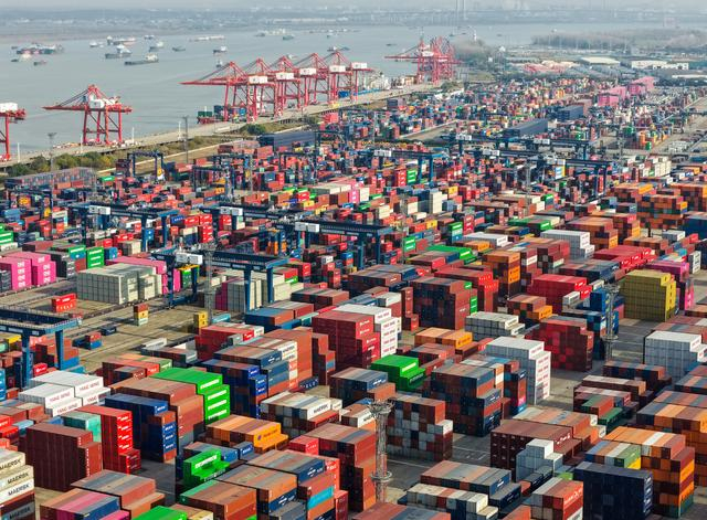 我國貨物貿(mào)易進出口連續(xù)10個月保持增長，彰顯經(jīng)濟韌性